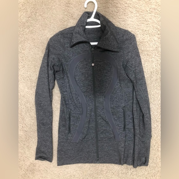 Lululemon, long sleeve zipper sweater, black/grey - Picture 2 of 8